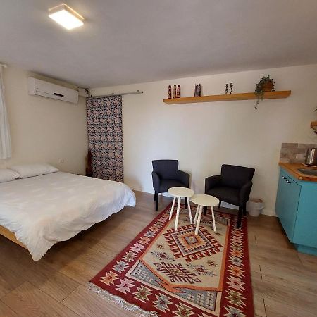 Cute Guest Room Kefar Weradim Exterior foto